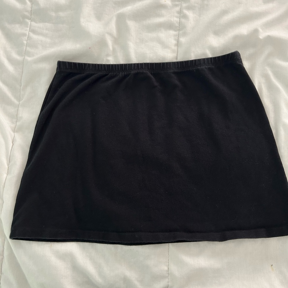 Brandy Melville Black mini Skirt